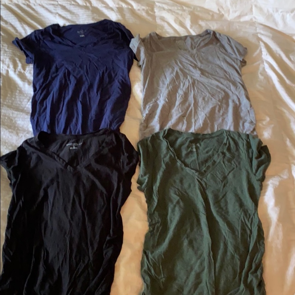 4 maternity T-shirts